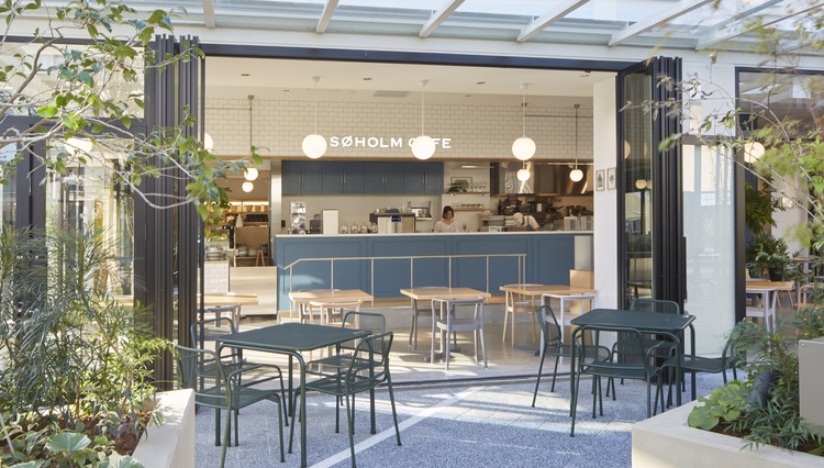 SOHOLM CAFEの店内風景