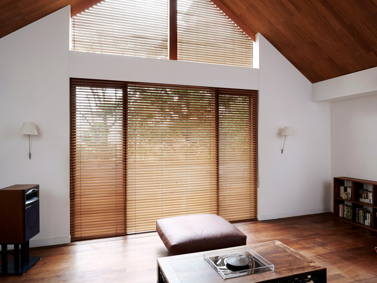 LIGHT SERIES WOOD BLINDS