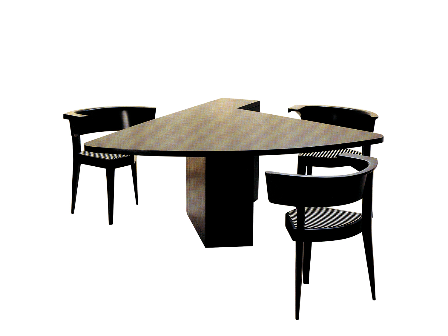 M1 DINING TABLE