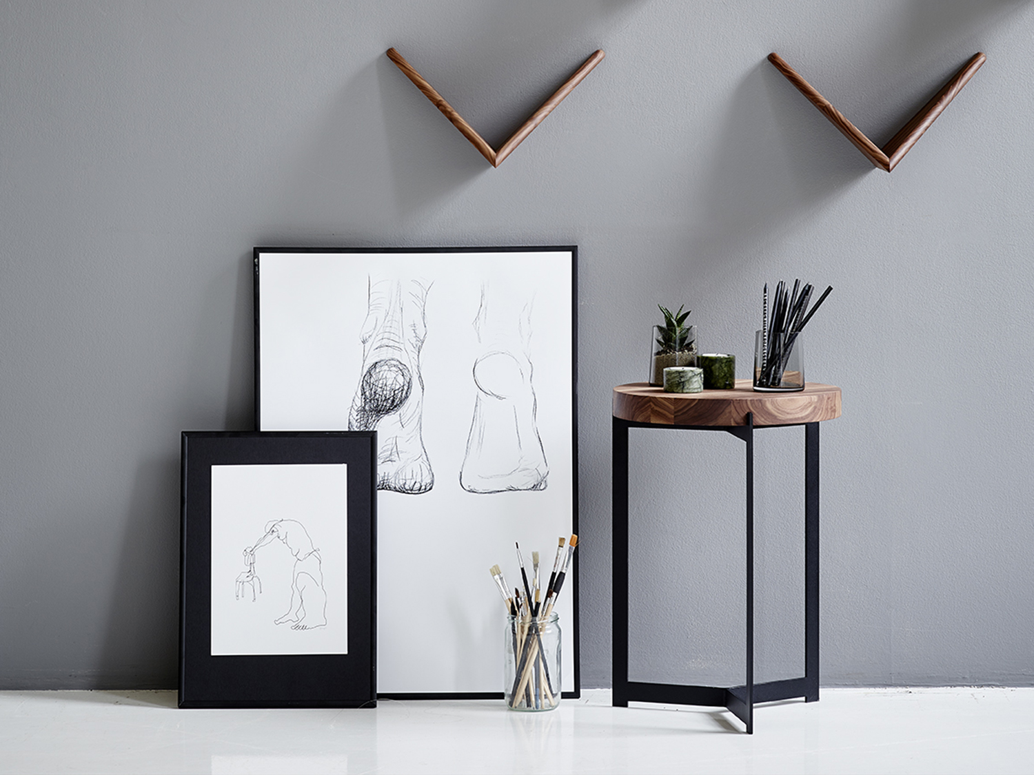 PLATEAU SIDE TABLE
