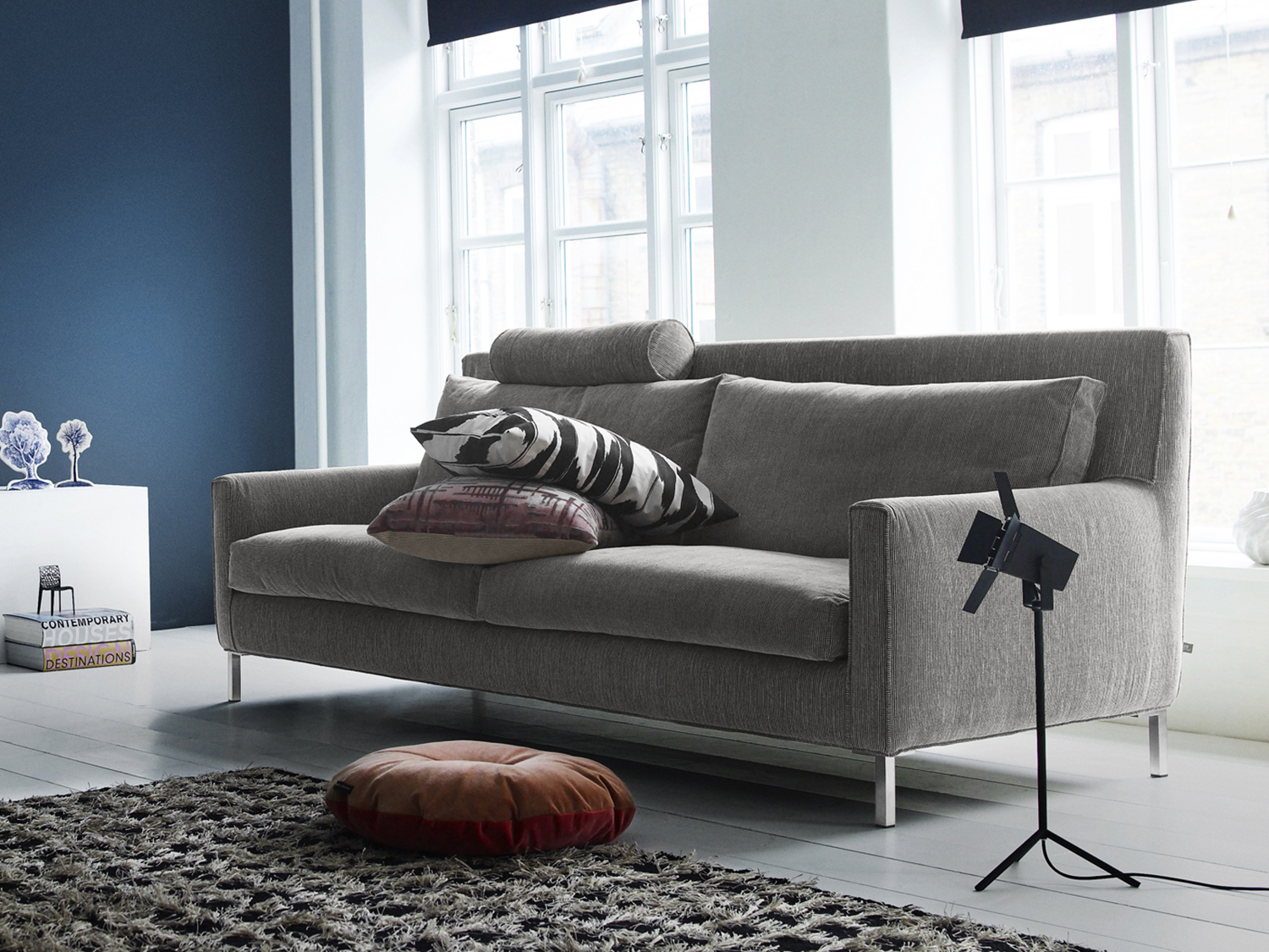 STREAMLINE HIGH BACK SOFA